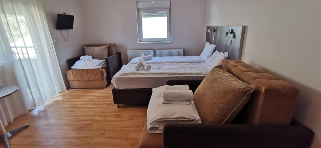 Apartments Milsa Lux Soko Banja Ngoại thất bức ảnh